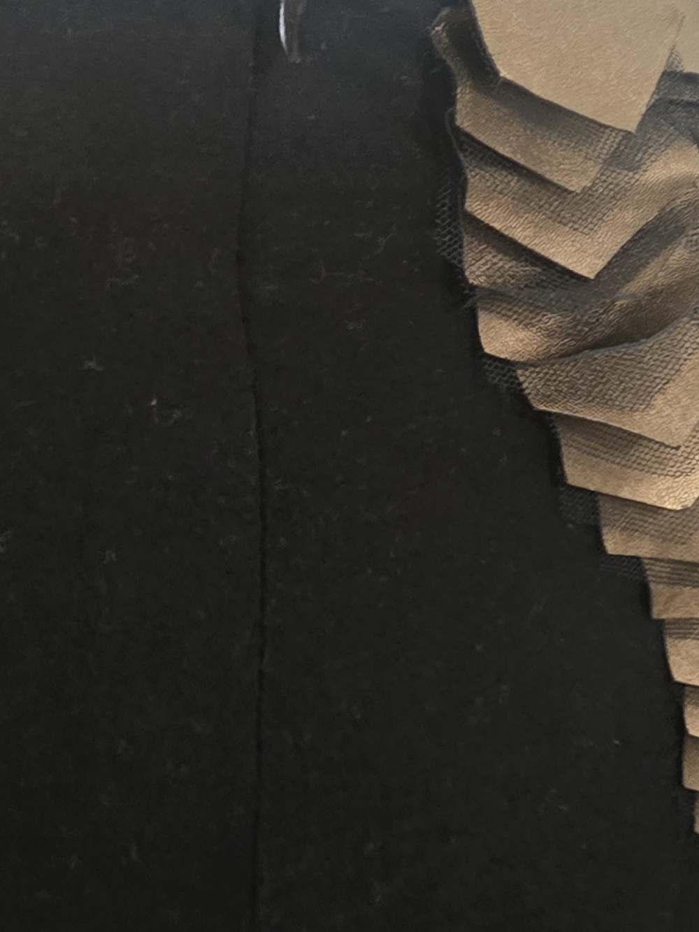 Gracia "Dragon" Sleeve Top - Picture 5 of 7